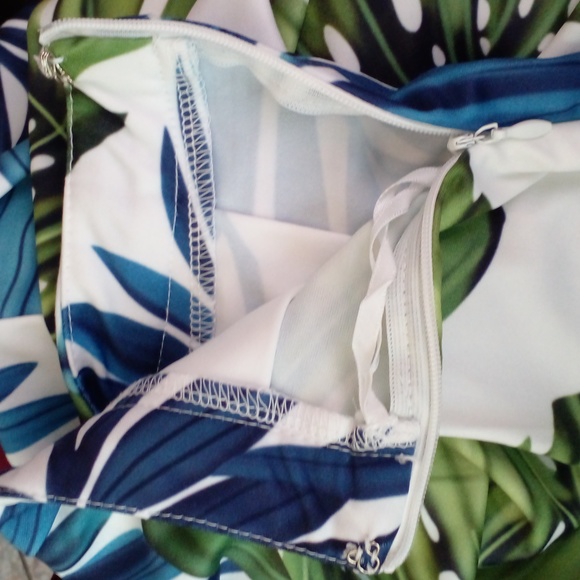 Shein: Shorts - Picture 5 of 6